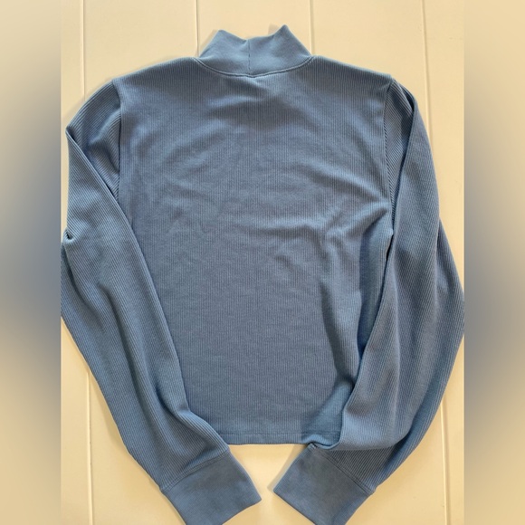 American Eagle Blue Cropped Turtle Neck, Size XL, EUC - Picture 5 of 7